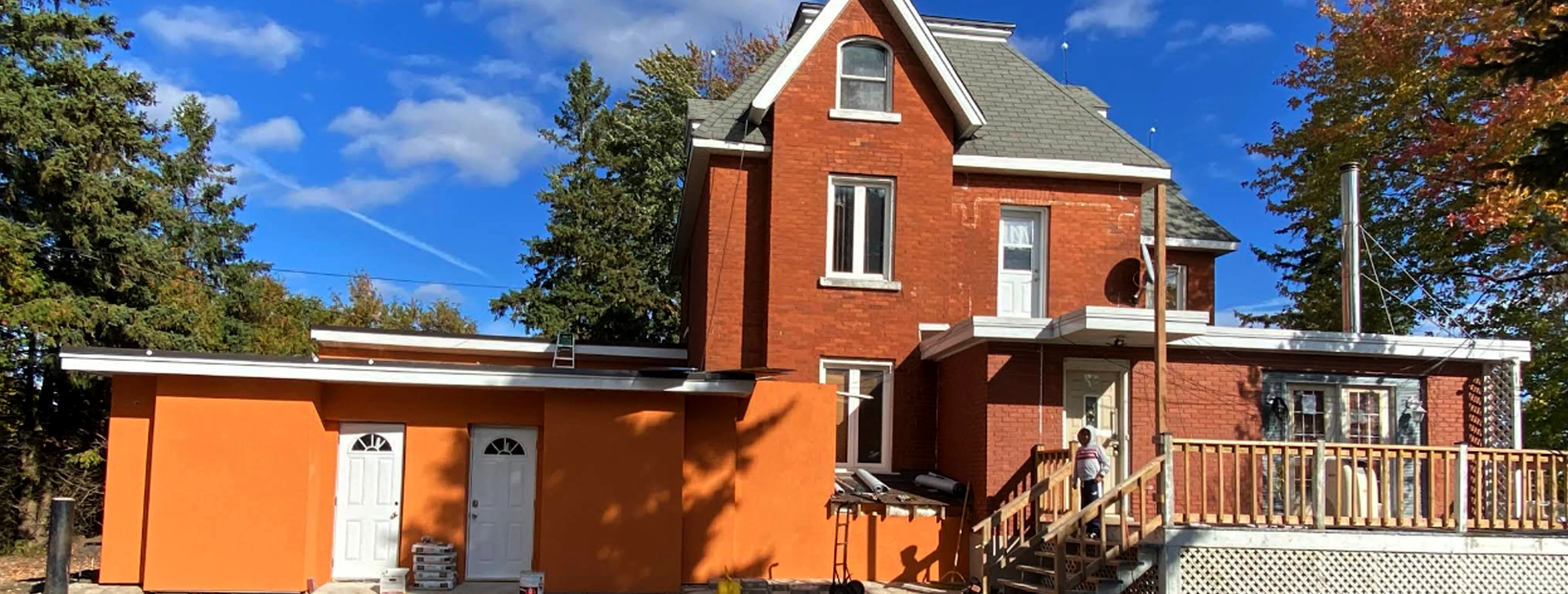 Exterior view of Darul Arqum Ottawa building